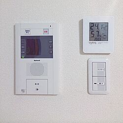 壁/天井/スイッチ/スイッチ付近。/温度計、湿度計/温湿度計...などのインテリア実例 - 2014-05-01 20:05:11