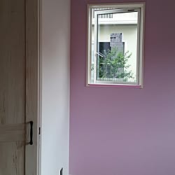 パステルカラー パープルの壁 クロス 壁紙 アクセントクロス などのインテリア実例 21 06 26 19 58 53 Roomclip ルームクリップ
