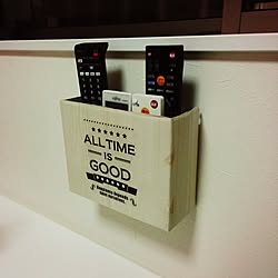 仮のリモコンホルダー 自作 牛乳パック 段ボール リモコン入れ などのインテリア実例 06 11 17 00 16 Roomclip ルームクリップ