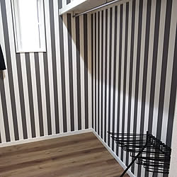 サンゲツ壁紙 ストライプ ウォークインクローゼットのインテリア実例 16 05 29 14 49 31 Roomclip ルームクリップ