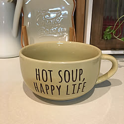 キッチン/キャンドゥのスープカップ/キャンドゥ/2018年11月10日/ダイソーのパンのお皿...などのインテリア実例 - 2018-11-10 23:42:46