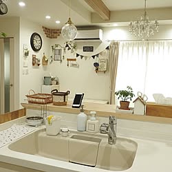 キッチン/セリア/シャンデリア/カーテンレール/カーテン...などのインテリア実例 - 2017-05-01 14:11:23