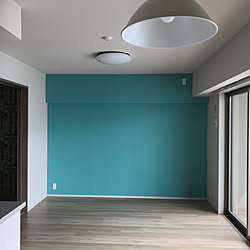 薄いティファニーブルー リリカラ アクセントクロス モニター応募投稿 マンション暮らし などのインテリア実例 19 04 09 22 29 38 Roomclip ルームクリップ