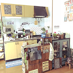 部屋全体/朝の1枚♡/手作りボード/カウンターDIY/スリコ...などのインテリア実例 - 2018-05-16 07:31:30