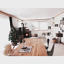 クリスマスツリー/SLOW HOUSE /GENEVAスピーカー/yチェア/ルイスポールセン照明...などのインテリア実例 - 2017-02-04 12:49:44