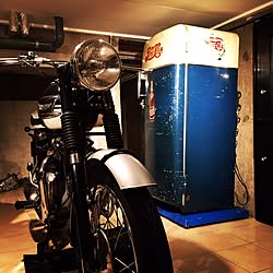 玄関/入り口/TRIUMPH/ガレージ/冷蔵庫/mid century...などのインテリア実例 - 2016-02-06 17:01:59