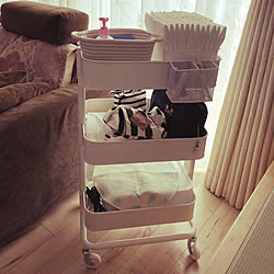 リビング 100均リメイク 赤ちゃん用品 ベビー用品 Ikeaワゴン などのインテリア実例 17 05 14 16 01 10 Roomclip ルームクリップ リビング 100均リメイク 赤ちゃん用品 ベビー用品 Ikeaワゴン などのインテリア実例 17 05 14 16 01 10 Roomclip ルームクリップ