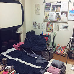 ベッド周り/コールマンチェア/雑貨/折りたたみ椅子/プロジェクタースクリーン...などのインテリア実例 - 2018-05-02 18:35:25