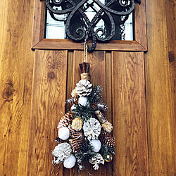 玄関飾り/ニコアンド.../クリスマスリース 玄関ドア/クリスマス/約35坪の家...などのインテリア実例 - 2021-11-21 14:57:37