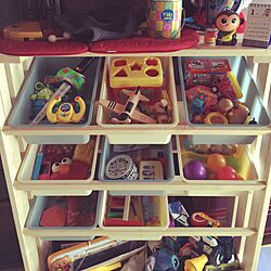 棚/おもちゃ棚/おもちゃ収納/スクエアボックス/ダイソー...などのインテリア実例 - 2016-01-11 13:57:16