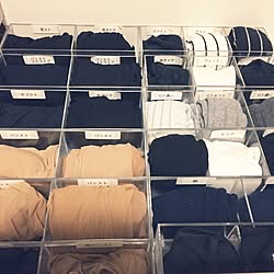 ベッド周り/インテリアでなくてごめんなさい。/シンプル好き/物は少なく/掃除しやすさ1番...などのインテリア実例 - 2017-01-02 17:28:59