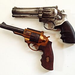 100均 おもちゃの銃のインテリア実例 Roomclip ルームクリップ