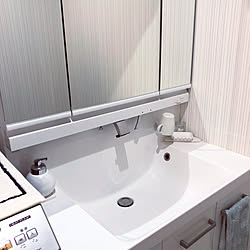 バス/トイレ/ミラーの隙間対策/コーキングにマステをon/コーキングの汚れ防止/マスキングテープ活用術...などのインテリア実例 - 2018-10-08 08:07:32