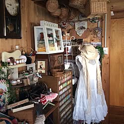 ベッド周り/室内から廊下側を見て*向かって左側/レトロなラジオ♪♬/360度 グルッと紹介* その3/トルソー* 着替えも完了です...などのインテリア実例 - 2015-04-23 17:08:54