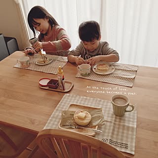 ホットケーキ/ランチョンマット/お返事遅くてごめんなさい(人д｀)/こどもと暮らす。/マンション　ナチュラル...などのインテリア実例 - 2016-05-14 10:37:43