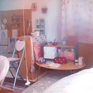 部屋全体/ナチュラル/かわいく/長丸のﾃｰﾌﾞﾙ/絵描きさんのインテリア実例 - 2020-12-18 20:35:20