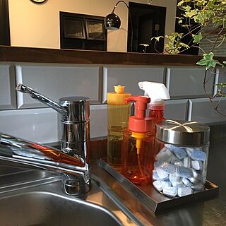 キッチン/オレンジ色/詰め替え/台所洗剤/サブウェイタイルのインテリア実例 - 2017-06-15 09:41:20