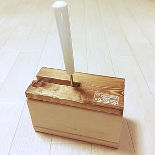 ベッド周り/コロコロカバー/コロコロスタンドDIY/端材 DIY/社宅...などのインテリア実例 - 2017-03-08 20:45:50