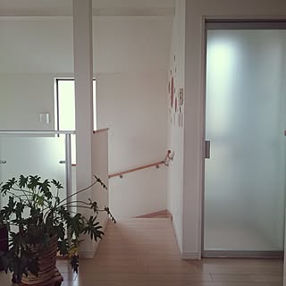 部屋全体/観葉植物/2階リビング/いいね♪いつもありがとうございます❤️/階段の壁...などのインテリア実例 - 2015-10-29 07:49:27