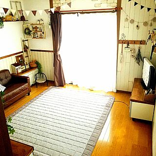 部屋全体/DIY/腰壁DIY/カフェ風を目指して♪/ベニヤ板で板壁風...などのインテリア実例 - 2017-03-28 13:17:29