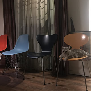 arnejacobsen/Eames/Herman Miller/FRITZHANSEN/リビングのインテリア実例 - 2020-10-06 02:40:02