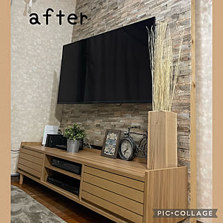 フレグランススティック/壁かけテレビDIY/ラブリコで壁掛けテレビ/ローボード/テレビ台...などのインテリア実例 - 2022-01-20 19:59:10