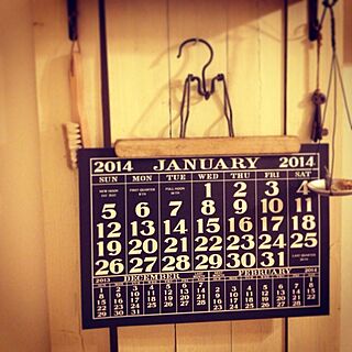 壁/天井/Basketカレンダー/アンティーク/ズボンハンガーのインテリア実例 - 2013-12-04 22:46:33