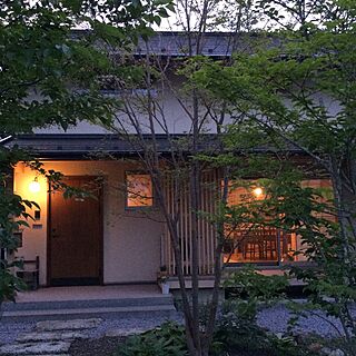 玄関/入り口/庭/植物/外観/自然素材の家のインテリア実例 - 2017-05-30 19:56:40