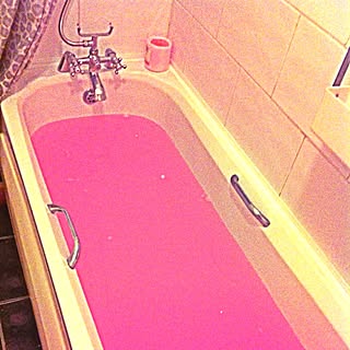 バス/トイレ/Bath tub/bath time/bath bomb/Pinkのインテリア実例 - 2013-08-28 19:59:40