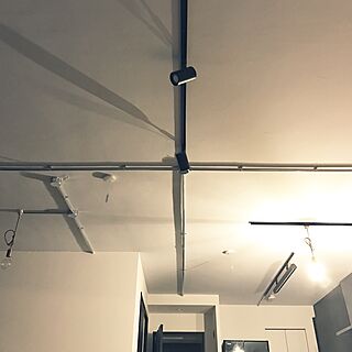 壁/天井/照明/モノトーンのインテリア実例 - 2017-02-01 22:10:22