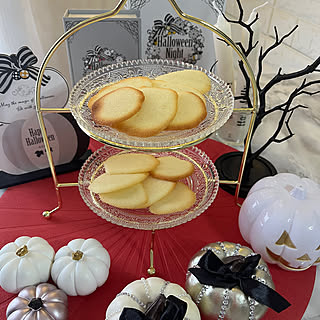 リビング/アフターヌーンティー雑貨♡/ハロウィン雑貨/食器/間接照明...などのインテリア実例 - 2023-09-17 23:11:02