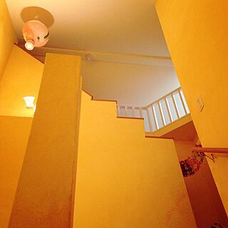 壁/天井/階段から見たロフト/黄色い壁/ロフトは子供の秘密基地^_^/ロフト...などのインテリア実例 - 2015-03-18 18:20:04