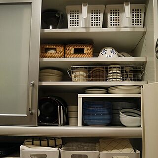 キッチン/食器棚の中/IKEAのお皿/無印良品かご/無印ワイヤーバスケットのインテリア実例 - 2017-01-10 01:12:32