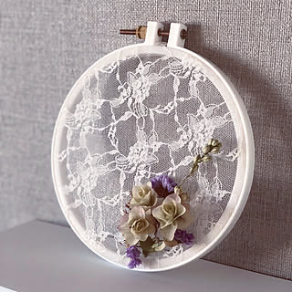 壁/天井/レースが好き♥︎/刺繍枠/ドライフラワー/プチプラインテリア...などのインテリア実例 - 2018-06-02 15:40:07