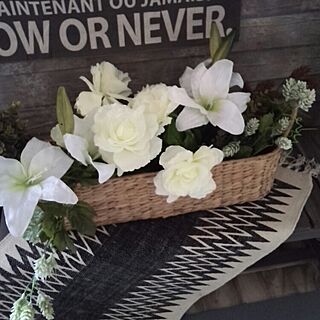 棚/お花がまだまだ足りませんが。/息子の６月の結婚式に飾るお花造ってます/おはようございます❤のインテリア実例 - 2017-04-11 06:28:50