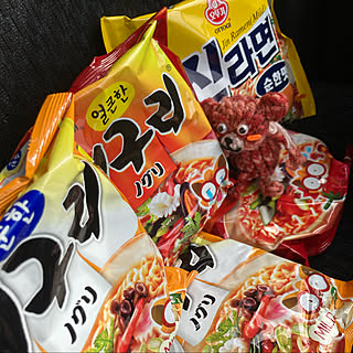 韓国インスタント麺/上を見上げるくまさん/ジンラーメンマイルド/ノグリマイルド/ノグリ...などのインテリア実例 - 2022-11-14 11:04:20