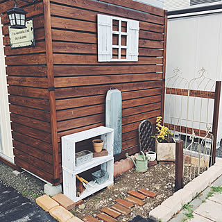 物置 イナバ物置のおしゃれなインテリアコーディネート レイアウトの実例 Roomclip ルームクリップ