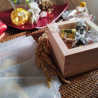 机/テーブル花/正月飾り/チョコレート好き/KALDIで買いました...などのインテリア実例 - 2023-01-03 16:24:09