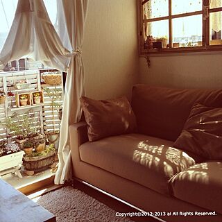 リビング/ai's small garden/ベランダガーデニング/ソファ/手作り窓枠のインテリア実例 - 2013-03-08 14:30:48