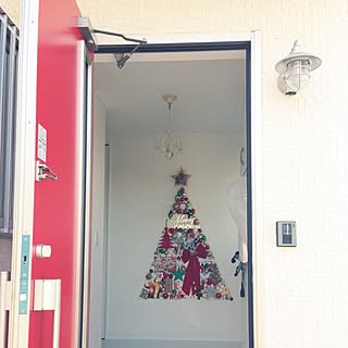 玄関/入り口/クリスマス/クリスマスツリー/クリスマスツリーの代わり^ ^/クリスマスツリーないけど...などのインテリア実例 - 2014-11-24 14:28:45