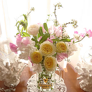 花瓶 ブーケのおしゃれなアレンジ 飾り方のインテリア実例 Roomclip ルームクリップ