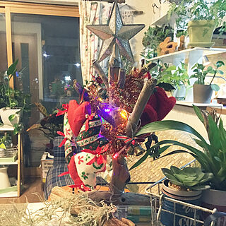リビング/クリスマスツリー/ダイソー/流木の飾り/DIY...などのインテリア実例 - 2017-12-05 21:17:30