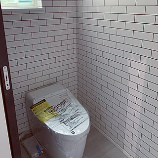 バス/トイレ/1Fトイレ内は手洗いナシ/建設中/注文住宅/サンゲツ壁紙...などのインテリア実例 - 2020-06-30 23:02:17