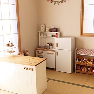 部屋全体/マルシェ風収納/ままごとキッチンカウンターDIY/ままごと冷蔵庫DIY/ままごとキッチンDIY...などのインテリア実例 - 2016-10-16 14:26:42