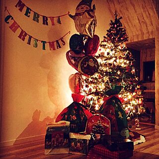 リビング/サンタさん/プレゼント/クリスマス/クリスマスツリー...などのインテリア実例 - 2016-12-25 01:05:03