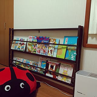 棚/子供部屋　/IKEA/加湿器/絵本棚DIY...などのインテリア実例 - 2017-02-12 23:54:02