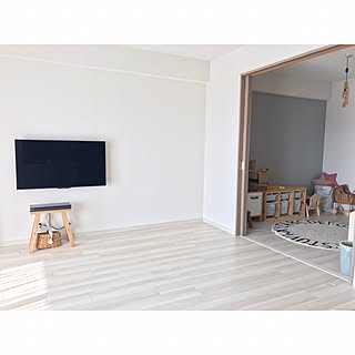 キッズスペース/壁掛けテレビ/部屋全体/マンション暮らし/マンションインテリア...などのインテリア実例 - 2017-03-13 00:17:16