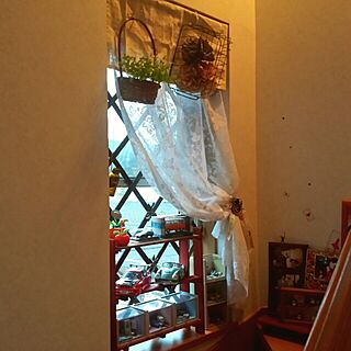 リビング/リビング階段/小窓/すのこDIY/カーテンアレンジのインテリア実例 - 2013-11-11 15:50:59