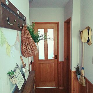 玄関/入り口/100均/棚DIY/instagram→akkiii46/いいね、フォロー本当に感謝です♡...などのインテリア実例 - 2017-06-20 08:07:33