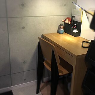 机/子供部屋/IKEA/コンクリートの壁紙のインテリア実例 - 2018-11-12 18:13:19